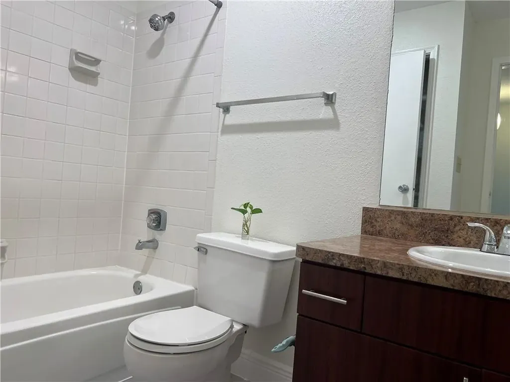 875 Riverside Drive Coral Springs FL 33071
