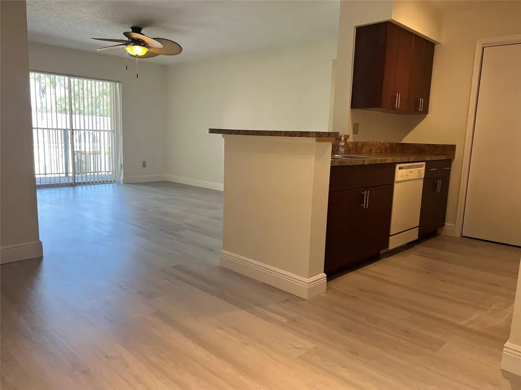 875 Riverside Drive Coral Springs FL 33071