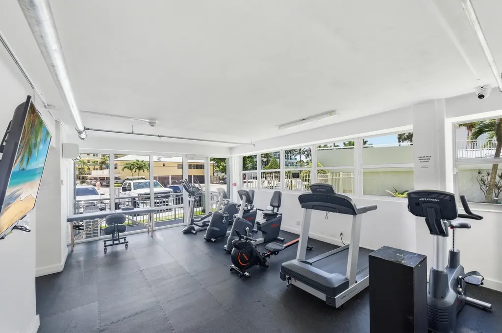 1920 S Ocean Drive Fort Lauderdale FL 33316