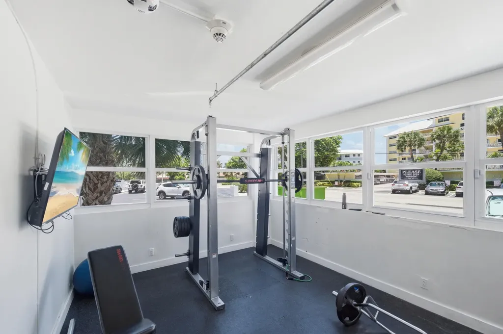 1920 S Ocean Drive Fort Lauderdale FL 33316