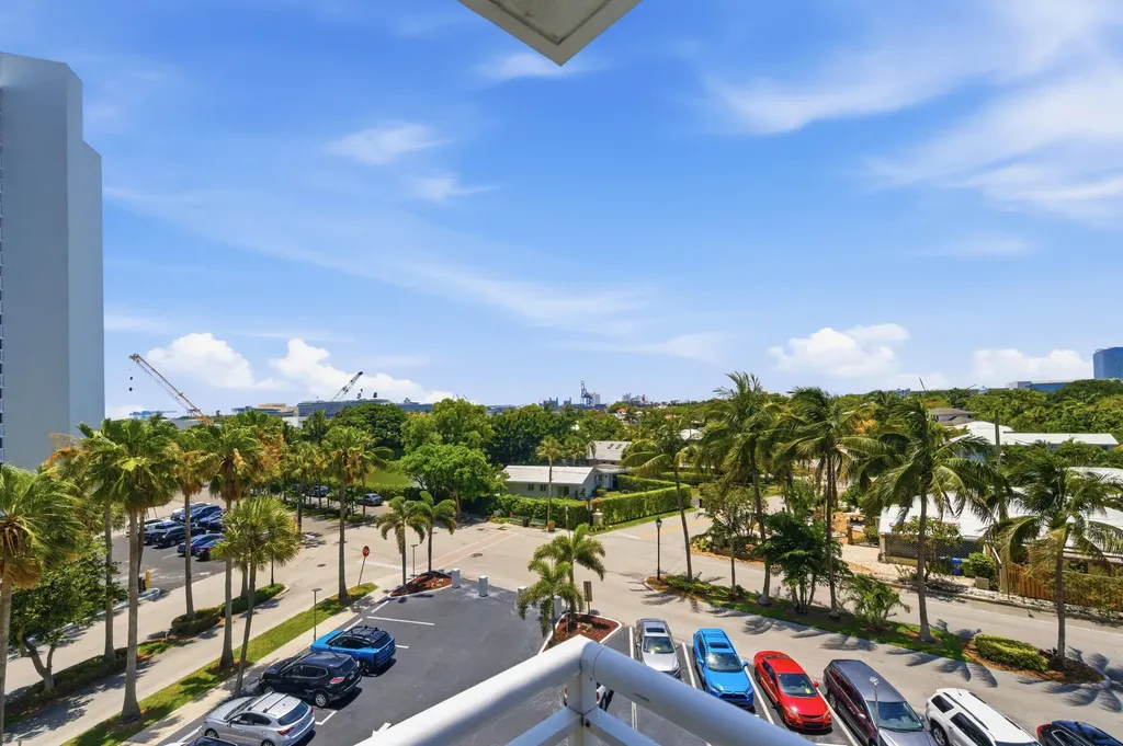 1920 S Ocean Drive Fort Lauderdale FL 33316