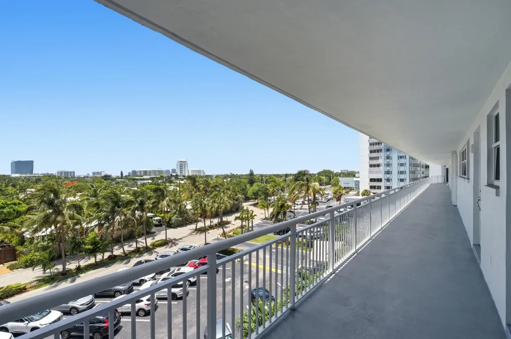 1920 S Ocean Drive Fort Lauderdale FL 33316