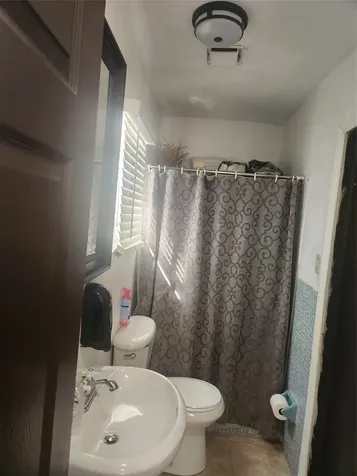 1000 Foster Road Hallandale Beach FL 33009