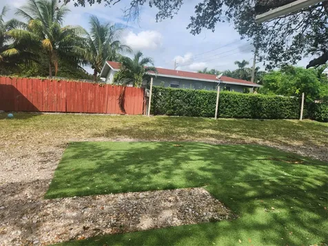1000 Foster Road Hallandale Beach FL 33009