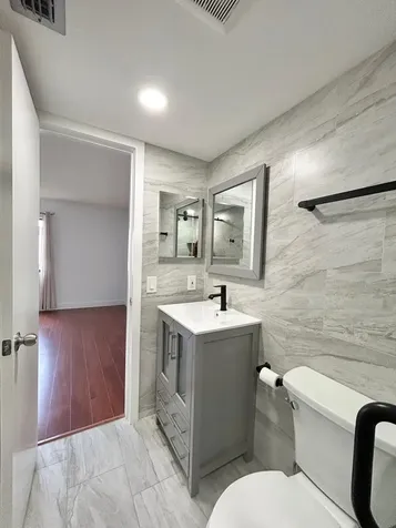 433 Pine Glen Lane Greenacres FL 33463
