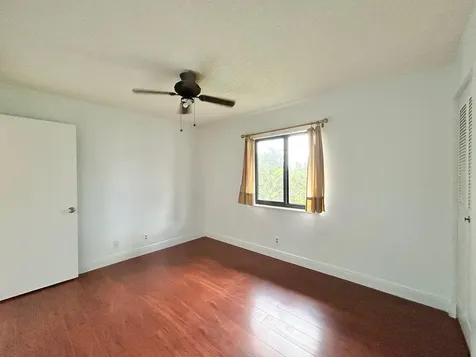 433 Pine Glen Lane Greenacres FL 33463