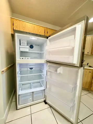 433 Pine Glen Lane Greenacres FL 33463