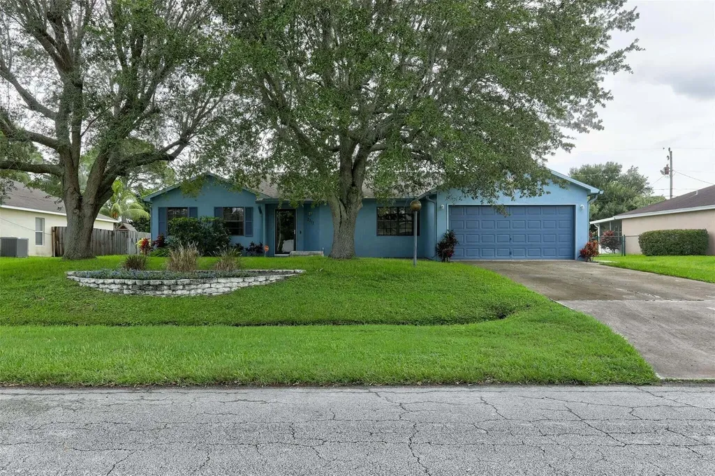 2273 SW Plymouth Street Port St Lucie FL 34953