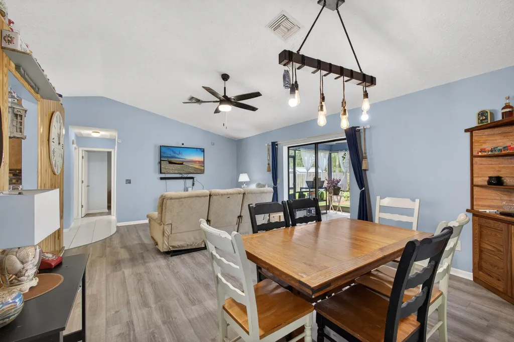 2273 SW Plymouth Street Port St Lucie FL 34953