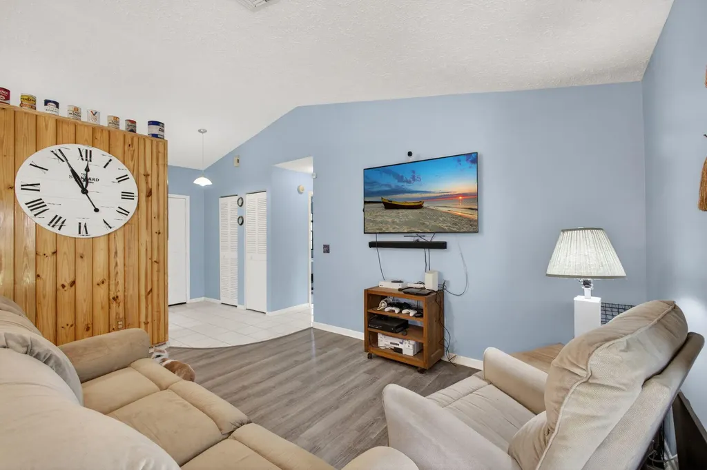 2273 SW Plymouth Street Port St Lucie FL 34953