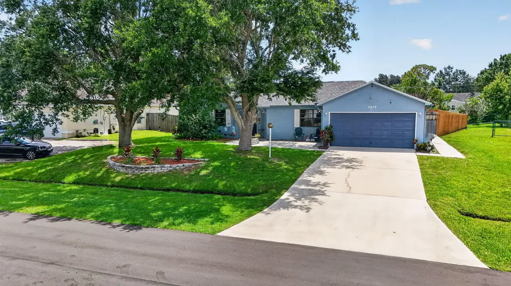 2273 SW Plymouth Street Port St Lucie FL 34953