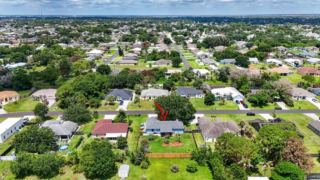 2273 SW Plymouth Street Port St Lucie FL 34953