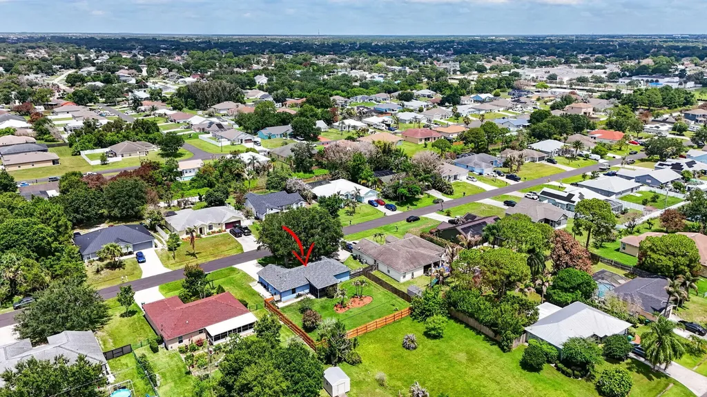 2273 SW Plymouth Street Port St Lucie FL 34953