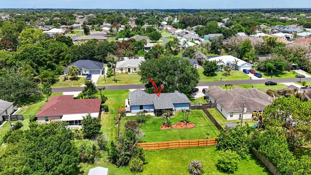 2273 SW Plymouth Street Port St Lucie FL 34953