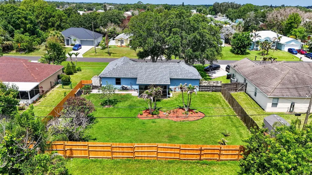 2273 SW Plymouth Street Port St Lucie FL 34953