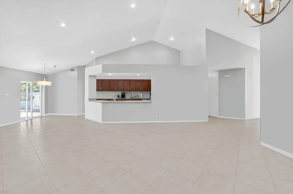 7069 NW 3rd Avenue Boca Raton FL 33487
