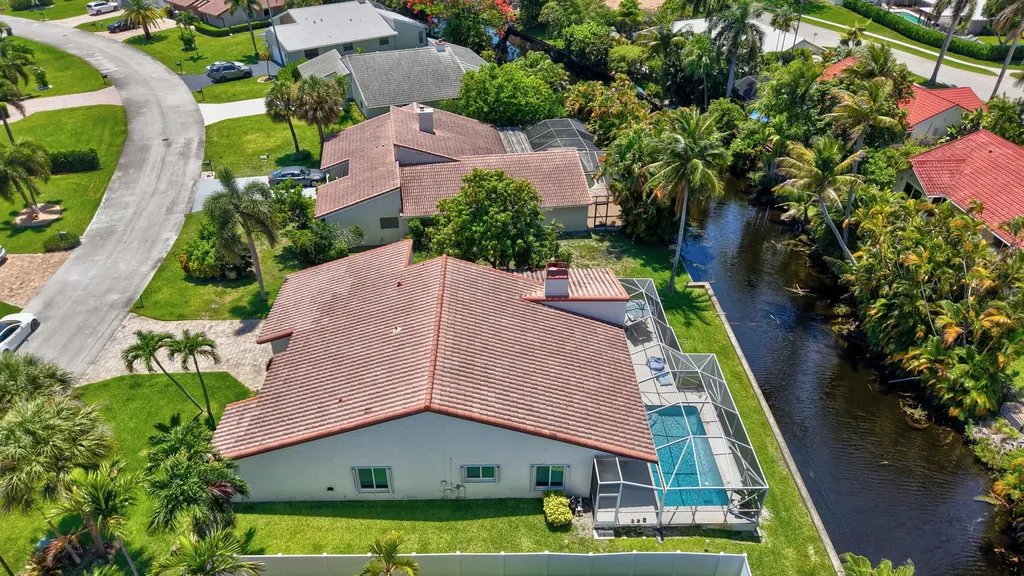 7069 NW 3rd Avenue Boca Raton FL 33487