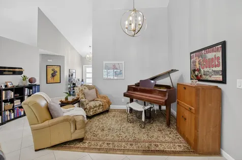 7069 NW 3rd Avenue Boca Raton FL 33487