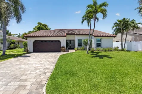 7069 NW 3rd Avenue Boca Raton FL 33487