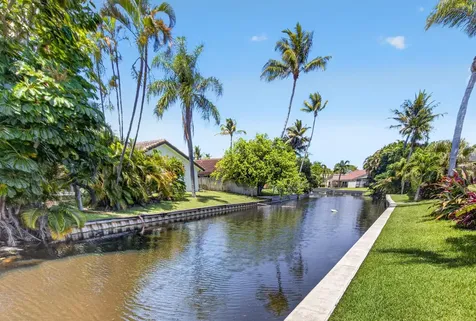 7069 NW 3rd Avenue Boca Raton FL 33487