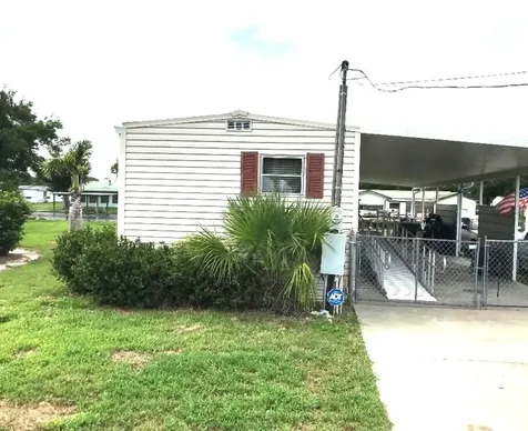 1040 24th Street Okeechobee FL 34974