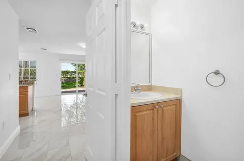 6635 Old Farm Trail Boynton Beach FL 33437