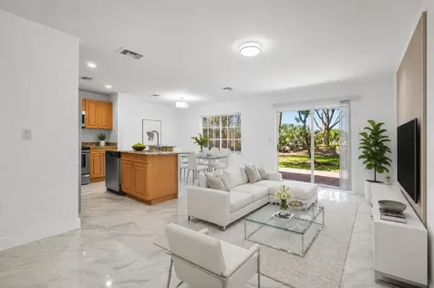 6635 Old Farm Trail Boynton Beach FL 33437