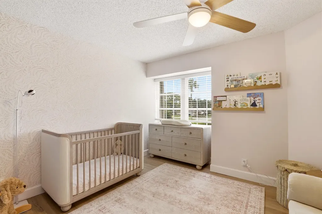 4348 Hazel Avenue Palm Beach Gardens FL 33410