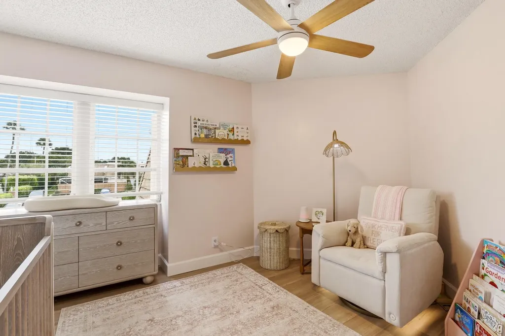 4348 Hazel Avenue Palm Beach Gardens FL 33410