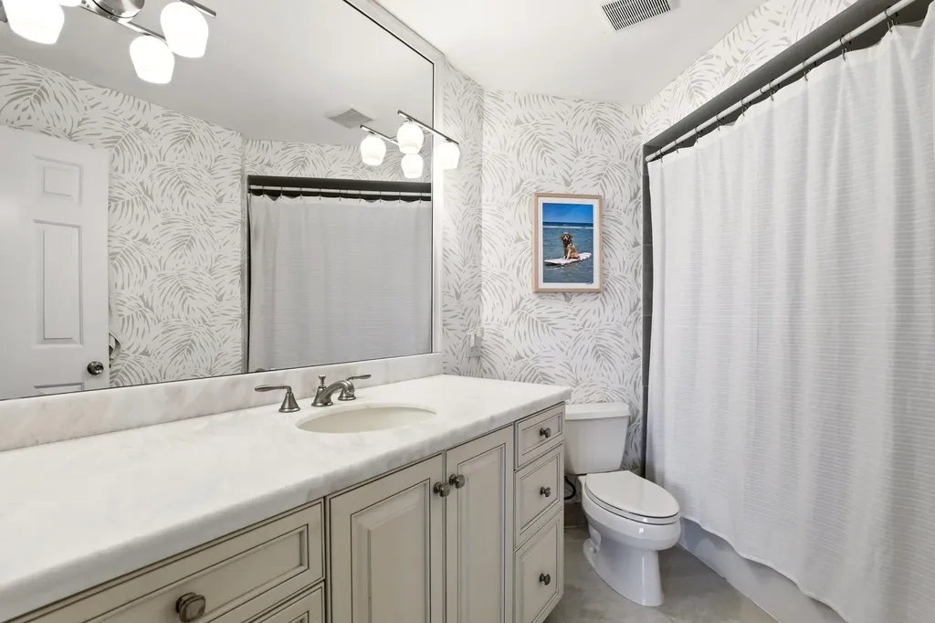 4348 Hazel Avenue Palm Beach Gardens FL 33410