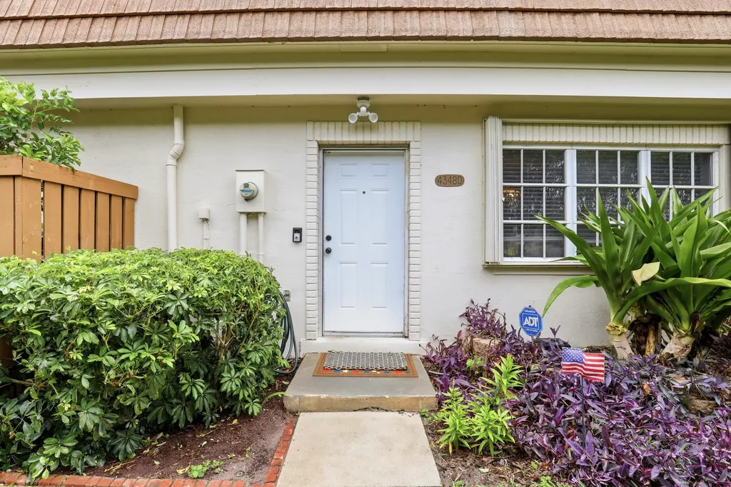 4348 Hazel Avenue Palm Beach Gardens FL 33410
