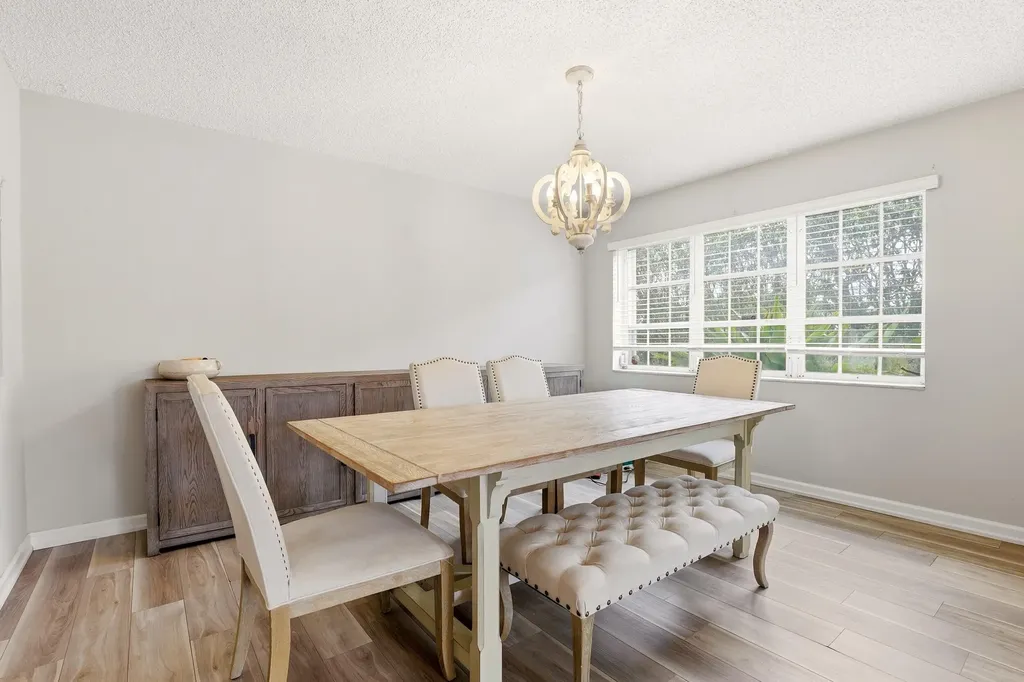 4348 Hazel Avenue Palm Beach Gardens FL 33410