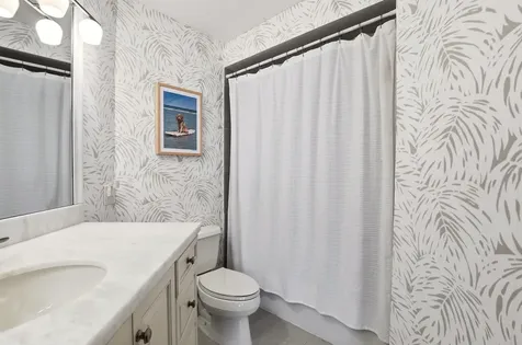 4348 Hazel Avenue Palm Beach Gardens FL 33410