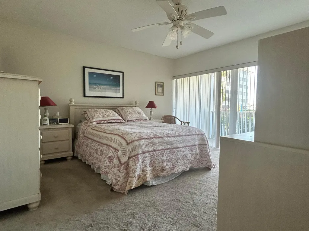 400 N Federal Highway Deerfield Beach FL 33441