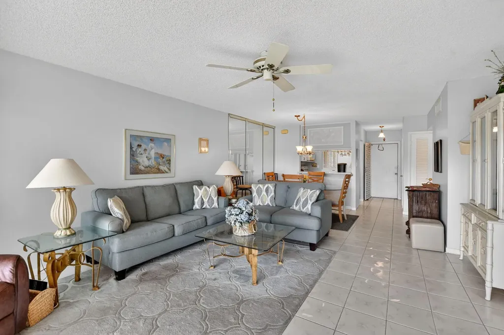 400 N Federal Highway Deerfield Beach FL 33441