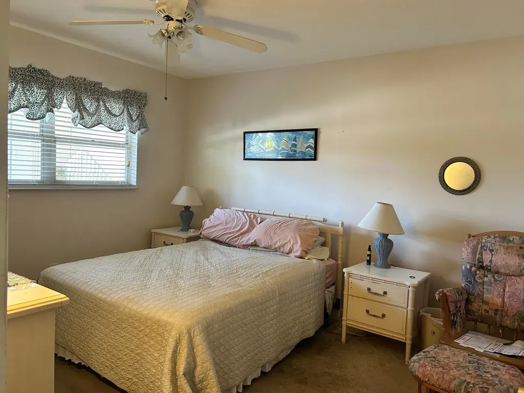 400 N Federal Highway Deerfield Beach FL 33441