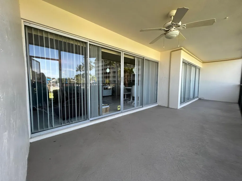 400 N Federal Highway Deerfield Beach FL 33441