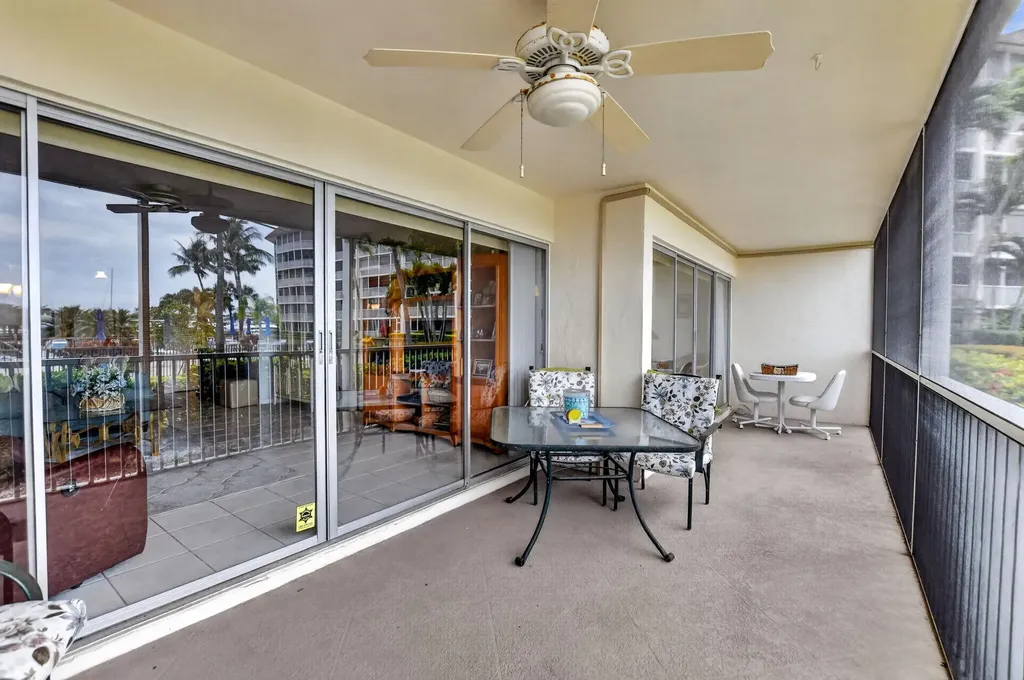 400 N Federal Highway Deerfield Beach FL 33441