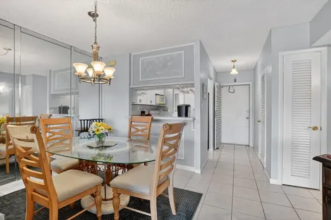 400 N Federal Highway Deerfield Beach FL 33441