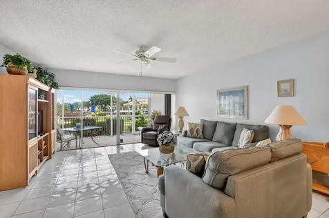 400 N Federal Highway Deerfield Beach FL 33441