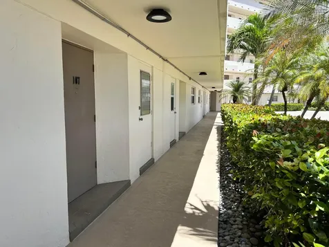 400 N Federal Highway Deerfield Beach FL 33441