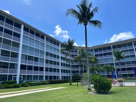 400 N Federal Highway Deerfield Beach FL 33441