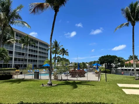 400 N Federal Highway Deerfield Beach FL 33441