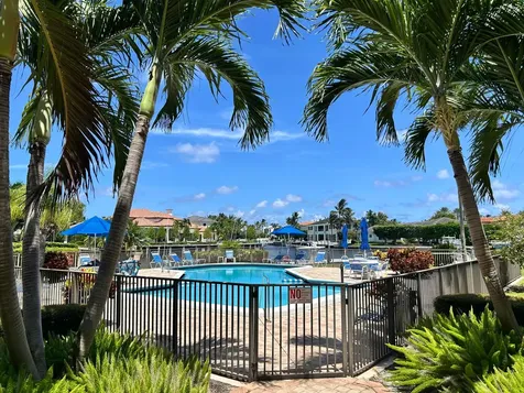 400 N Federal Highway Deerfield Beach FL 33441