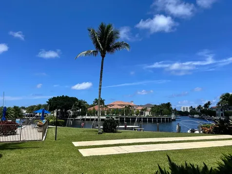 400 N Federal Highway Deerfield Beach FL 33441
