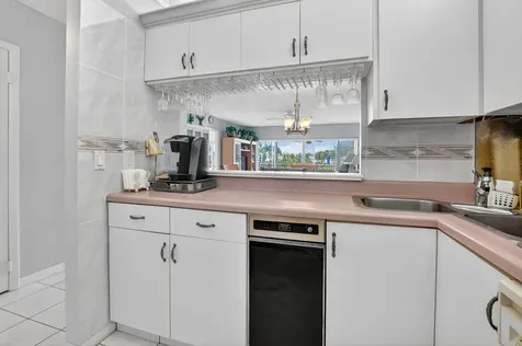 400 N Federal Highway Deerfield Beach FL 33441