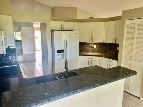 2585 NW 79th Avenue Margate FL 33063