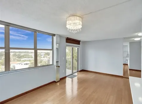 11930 N Bayshore Drive North Miami FL 33181