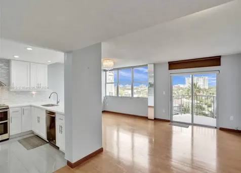 11930 N Bayshore Drive North Miami FL 33181