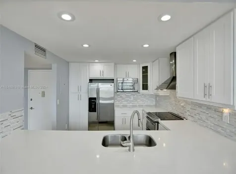 11930 N Bayshore Drive North Miami FL 33181